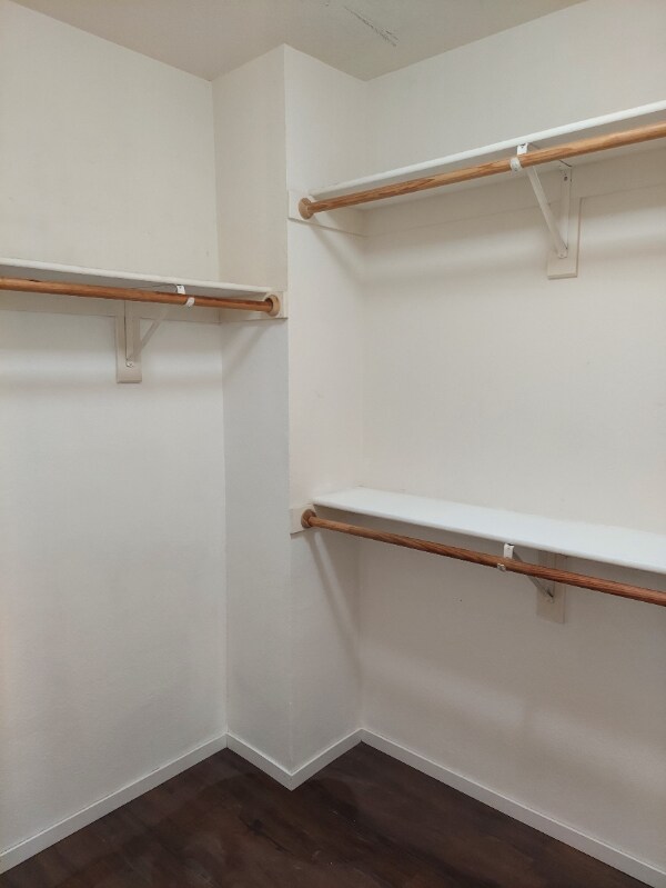 812 Granite Ave, Lathrop, CA 95330 - photo 5