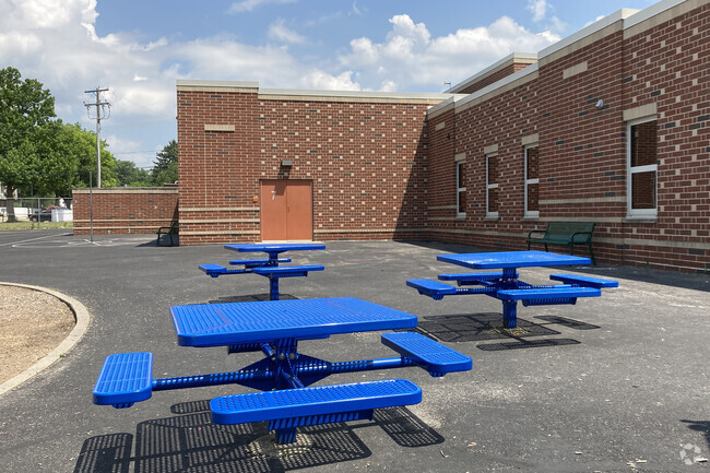 Students at Findley Community Learning Center in North Hill can enjoy an outdoor picnic.