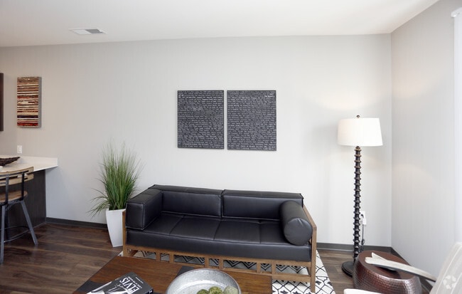 306 Riverfront, Kokomo, IN 46901 - photo 7