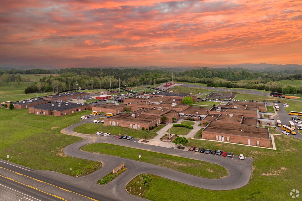 Cherokee High School scored a 5 out of 10 on GreatSchools.