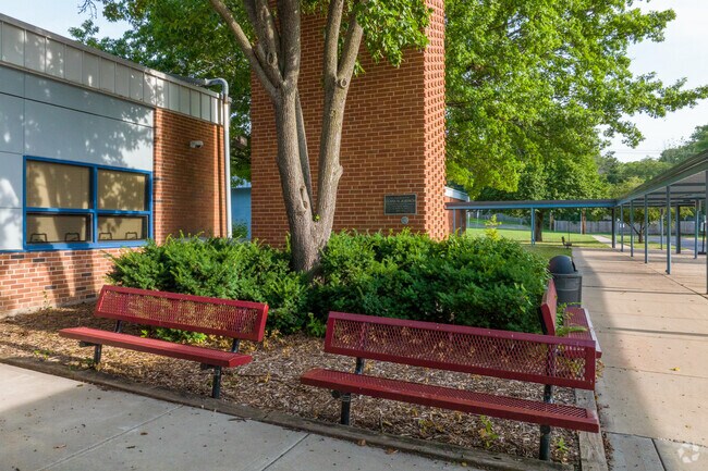 Plenty of seating options are around the Santa Fe Trail Elementary campus in Maple Crest.