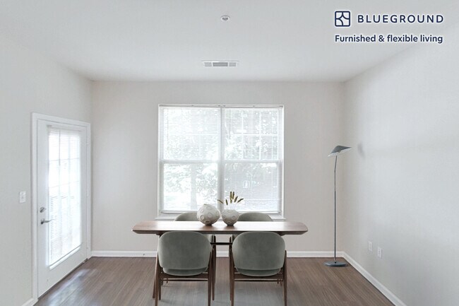 160 Boylston St unit FL4-ID4374A, Chestnut Hill, MA 02467 - photo 5