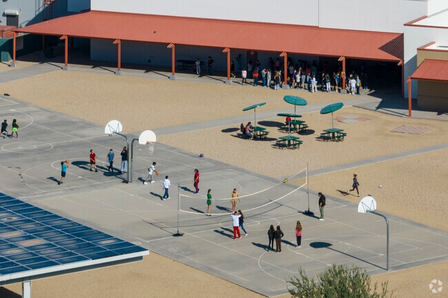 Kids can choose between basketball, volleyball, and more at Buckeye’s Jasinski Elementary.