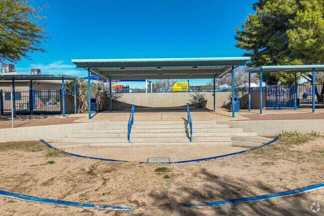 In Oracle, Mountain Vista School stands out for its commitment to student development.