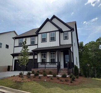 211 E Harbor Dr, Dawsonville, GA 30534