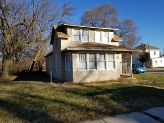 261 Bellview St, Benton Harbor, MI 49022