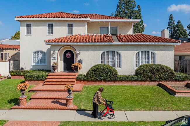 You will find large Spanish style homes with beautiful architectural qualities in Downey.