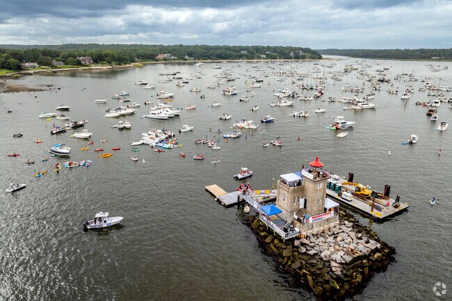 Welcome to the Lighthouse MusicFest, located, literally, in the middle of Huntington Bay.