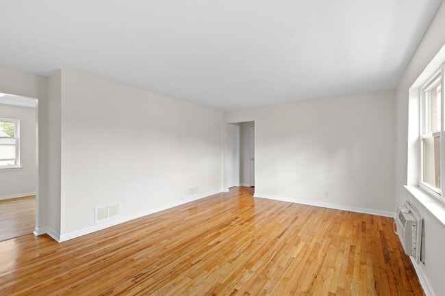 Lexander Manor Apartments, Ridgefield Park, NJ 07660 - photo 7