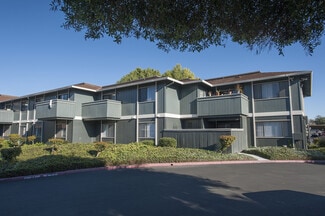 1040 Riker St, Salinas, CA 93901