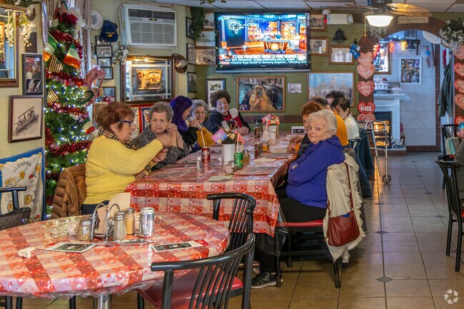 Alta Pizzeria is always filled with local diners from the Hazleton area.