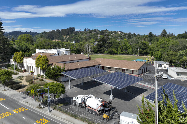 Soquel Elementary School has a wonderful campus for its students.