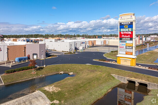 Slidell’s Fremaux Town Center is full of shopping and dining options.