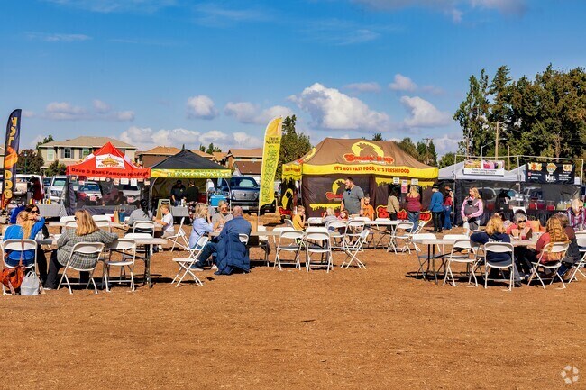 Welcome to the Hughson Annual Fall Festival in Hughson, Ca.