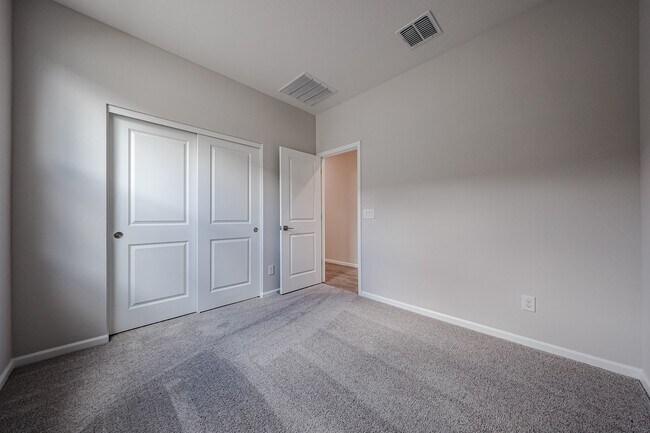 2514 E Music Mountain Ave, Apache Junction, AZ 85119 - photo 6