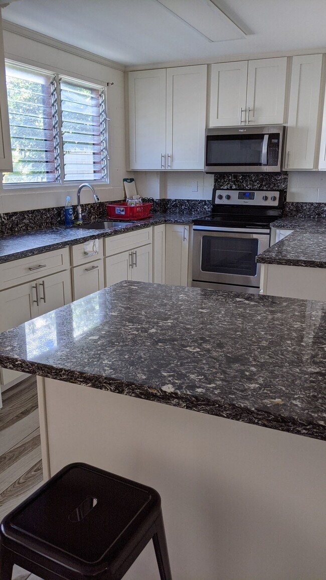 2353 Dole St unit 1, Honolulu, HI 96822 - photo 5