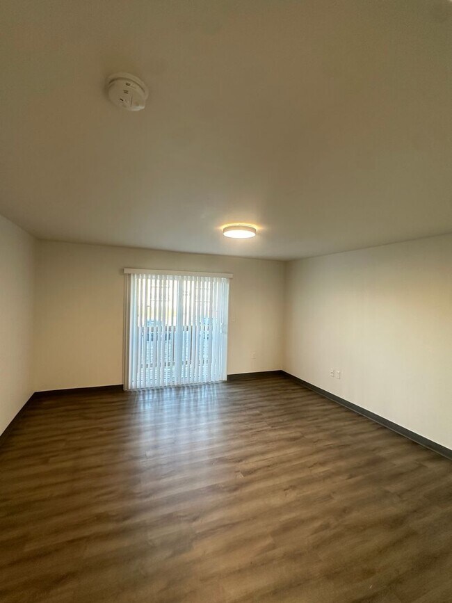 Northview Apartments, Cedar Rapids, IA 52404 - photo 7