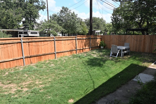 7617 Watson St unit A, Austin, TX 78757 - photo 2