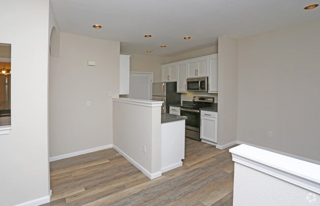 Gemello Village, Mountain View, CA 94040 - photo 5