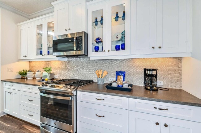 13427 Old Creek Ct unit 38530623, Parrish, FL 34219 - photo 6