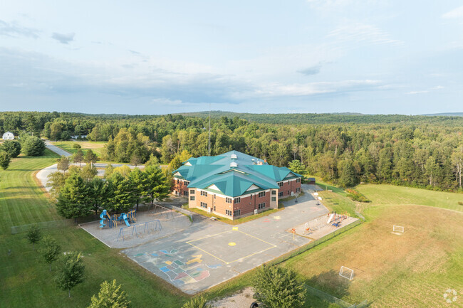 Enfield Station Elementary School was given an overall C+ rating from Niche.