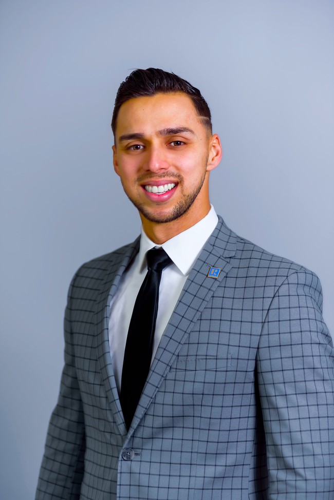 Agent Photo