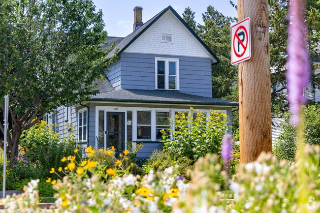 Many homes in Menominee South display beautiful foliage.