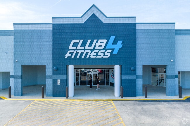 Residents of Prospect head to Club 4 Fitness when they want to exercise.