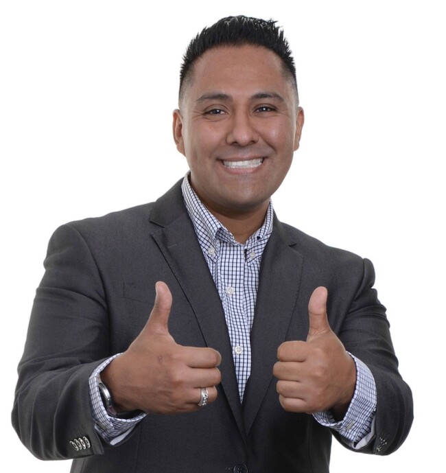 Agent Photo