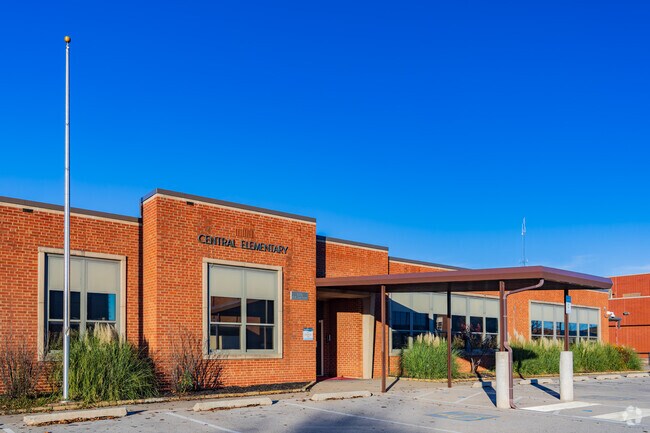 Central Elementary School provides education in the neighborhood of Moore area.