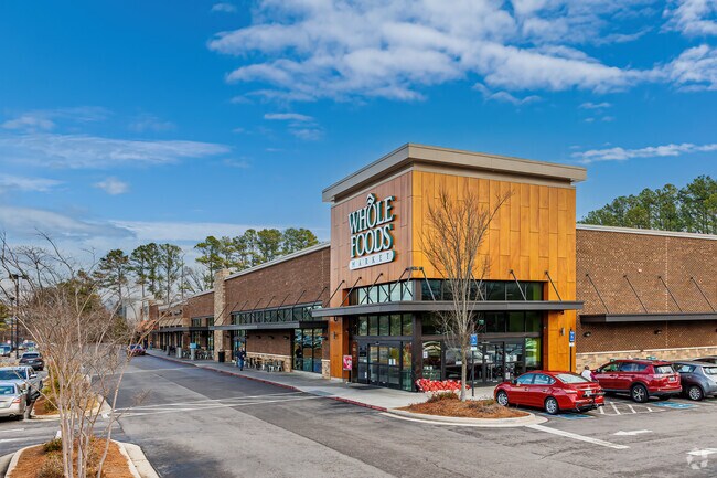 The Bearden neighborhood has several grocery options.