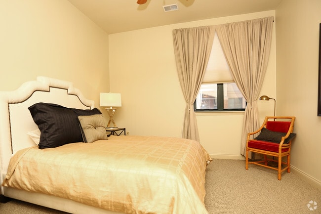 Residences at the Boulevard, Saint Louis, MO 63117 - photo 5