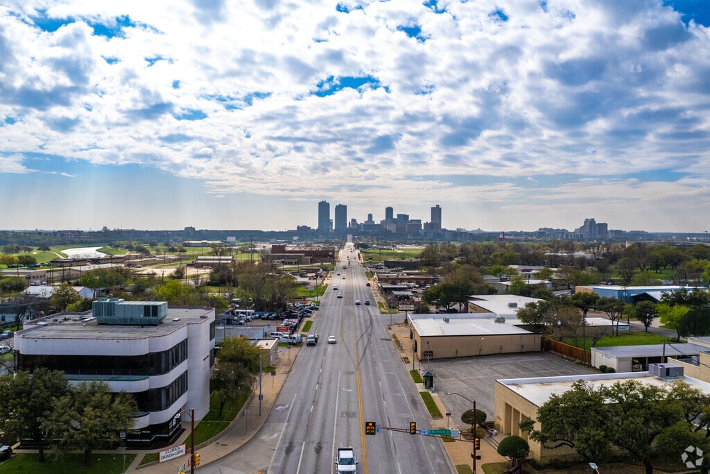 3002 NW 29th St, Fort Worth, TX 76106 MLS 20632500