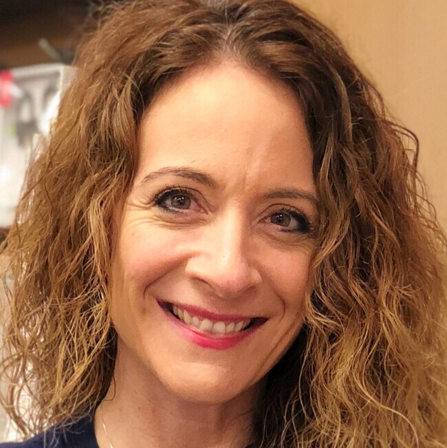 Elana Kanson
