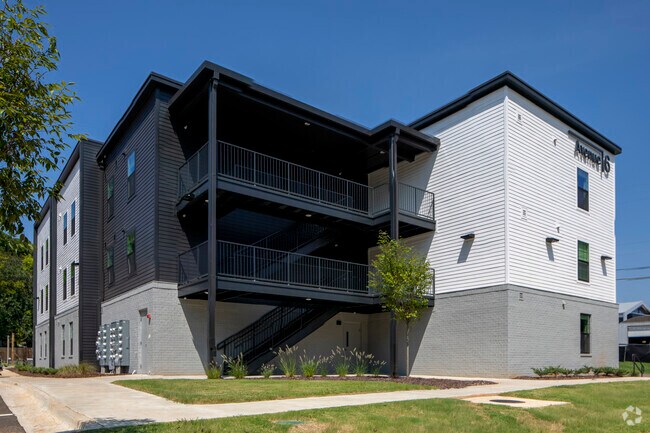 Avenue 6 - Luxury Apartments Downtown Huntsville South, Huntsville, AL 35805 - photo 7