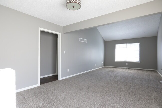 326 NW Gibson Rd, Lees Summit, MO 64063 - photo 5