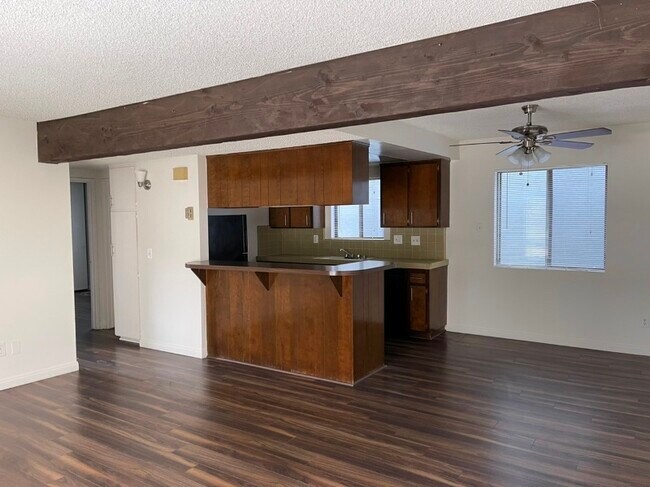 1411 Manhattan Ave unit B, Manhattan Beach, CA 90266 - photo 3