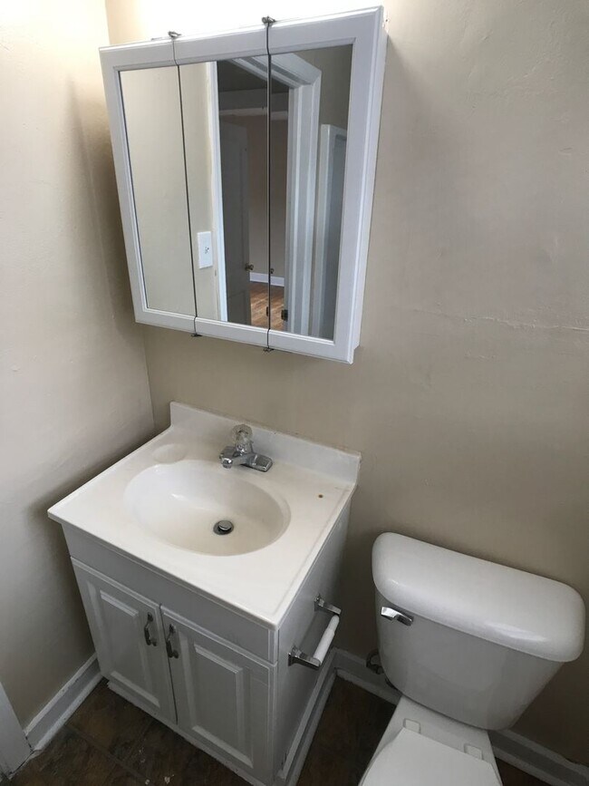 1122 E 37th St, Savannah, GA 31404 - photo 6