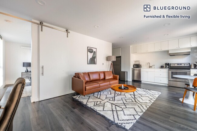 1480 N Jarrett St unit FL2-ID10, Portland, OR 97217 - photo 3