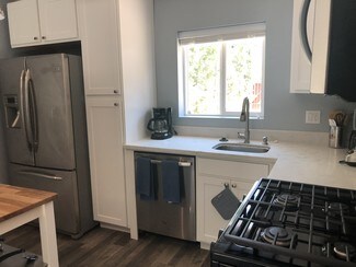 6331 Longridge Ave, Los Angeles, CA 91401