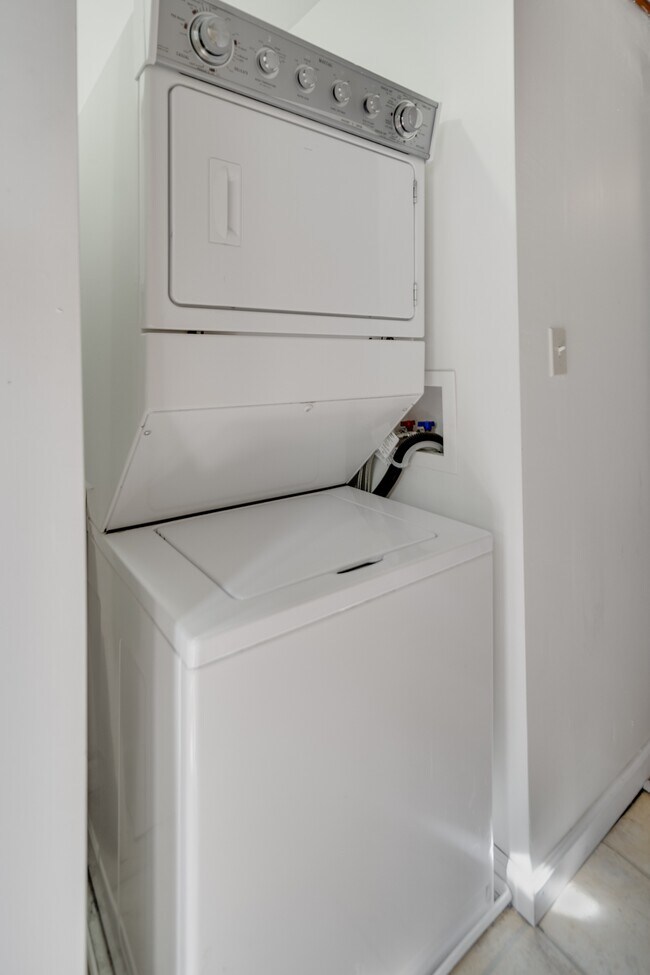 414 Eddy St unit 1, Ithaca, NY 14850 - photo 2