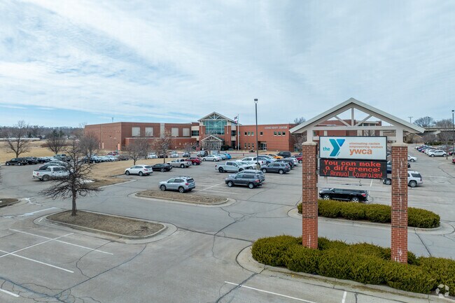 Marshalltown features a beautiful new YMCA facility, with excellent aquatic facilities.