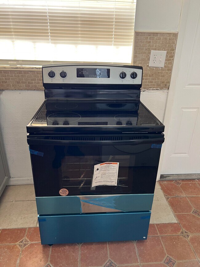 922 5th St, West Palm Beach, FL 33401 - photo 6