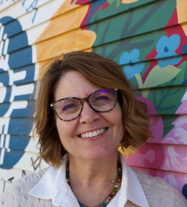 Pam Hesse
