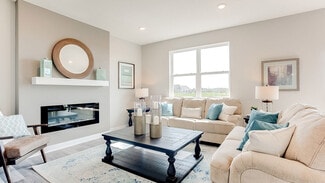 2071 Rainier Dr, Shakopee, MN 55379