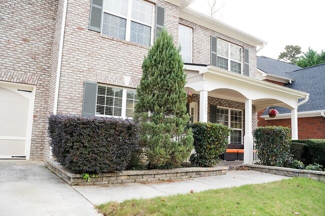 4433 Pond Edge Rd, Snellville, GA 30039 - photo 2