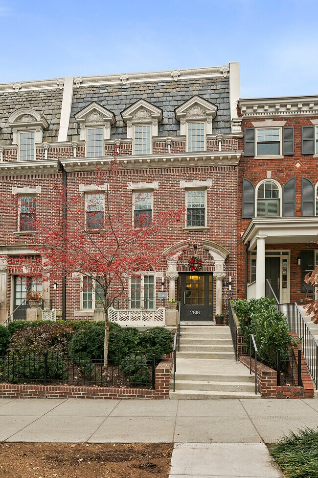 2818 Connecticut Ave NW unit 14, Washington, DC 20008 - photo 3