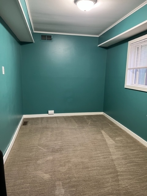 303 Garnet St, Houghton, MI 49931 - photo 5