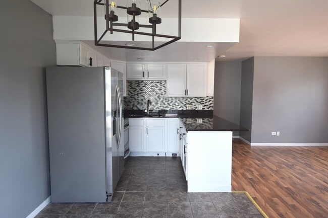 1259 Inverrary Ln, Palatine, IL 60074 - photo 4