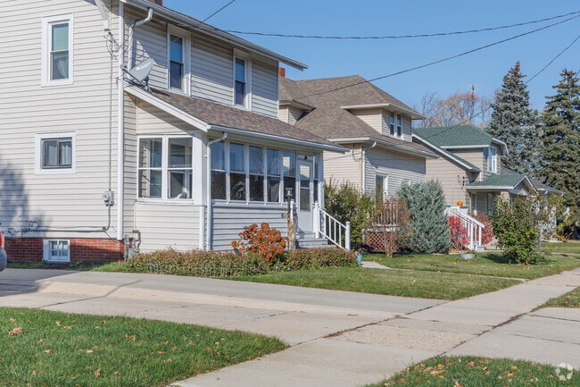 St Joe's is mainly a residential neighborhood.